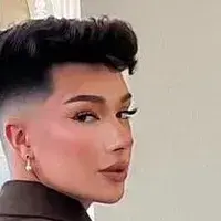 Profile image of Julian Chase