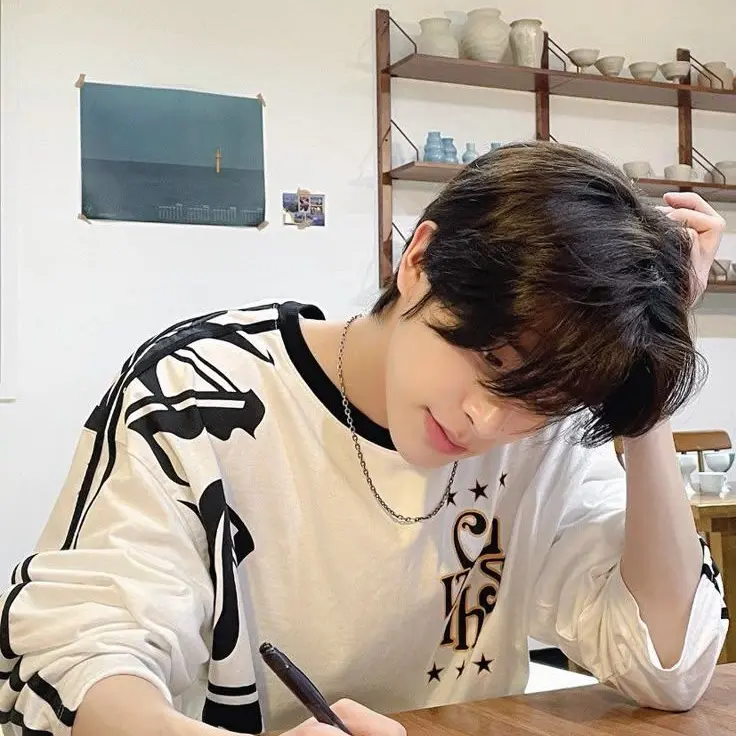 Mai_park23의 Love at first sight ❤️