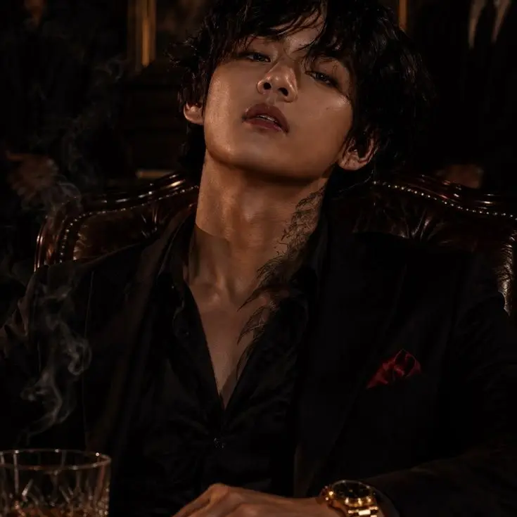 Satoshiyuki의 V's Secret Gaze