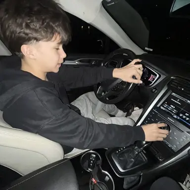 Profile image of Joel