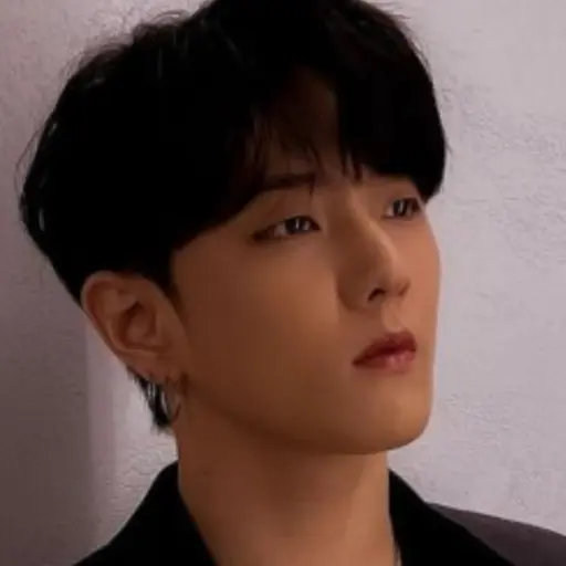 iKONIC의 iKON 김동혁(DK)