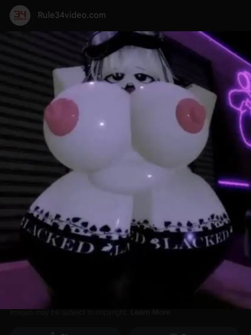 AngstyPan8811의 Thicc goth step sis