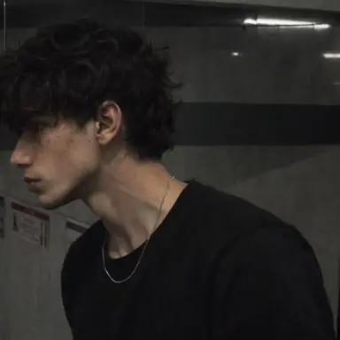 Profile image of Ren