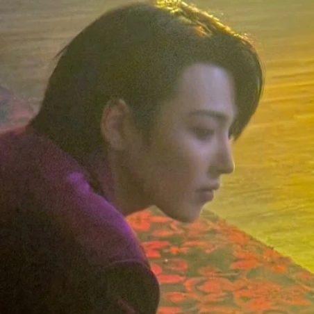 김홍중