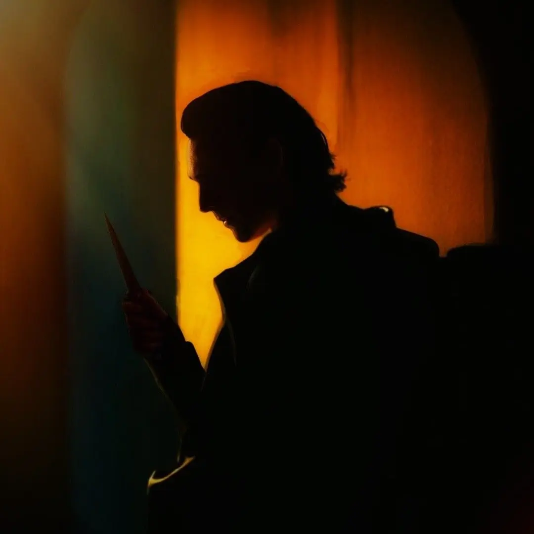 ClumsyOre1550의 Loki: the ex who never got over you