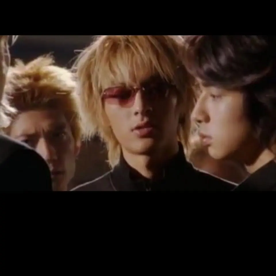 Vivianbtch의 His first love came?