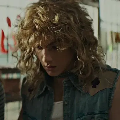 FineFrond0268의 Vance Hopper