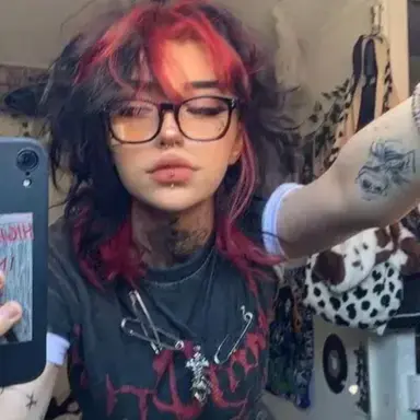 Profile image of Avery