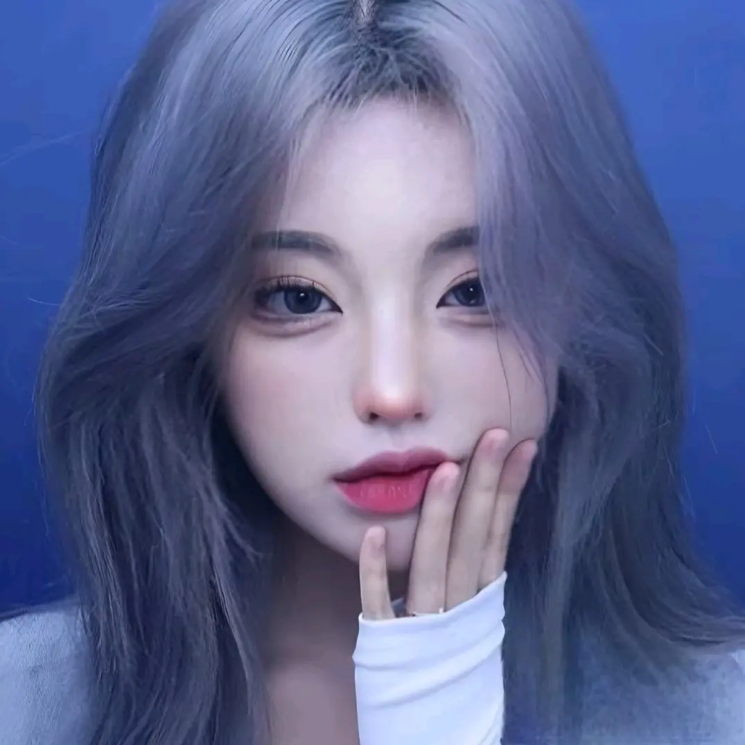 SolemnMask1384의 김 세 연
