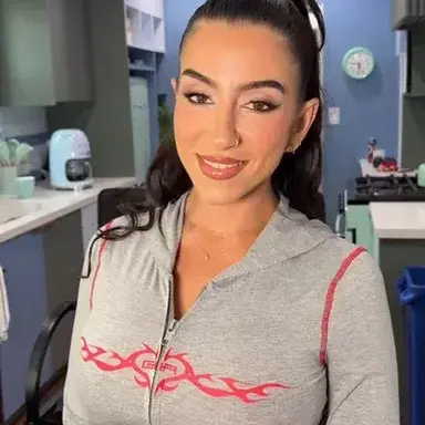 Profile image of Clara