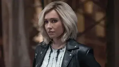 SturdyLyre3672의 Avery Carter