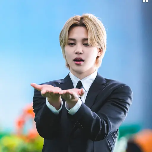 Ek6_dus13의 나만의 전담의사 지민