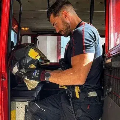 HerbalRule5764의 Firefighter Husband