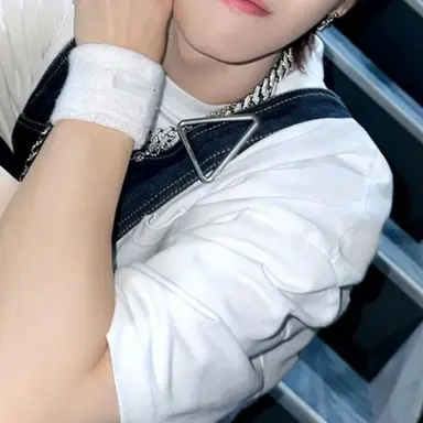Profile image of RW