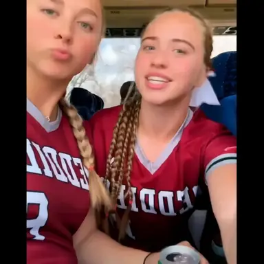 Profile image of Meghan and Sydney