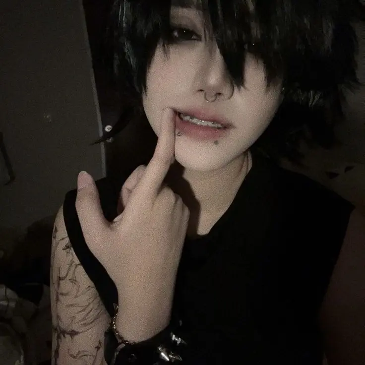 MIYUKISHIRO의 He Won't Break