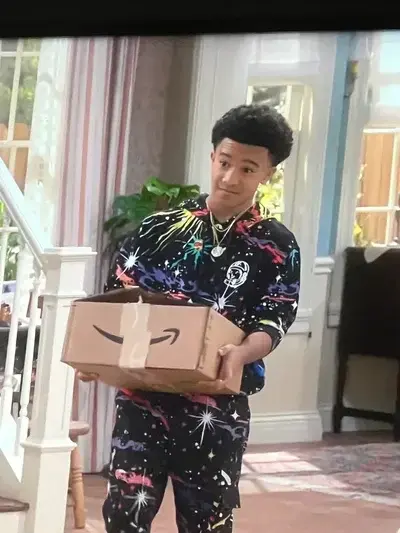 BeigeInk1428의 Mazzi Mckellan