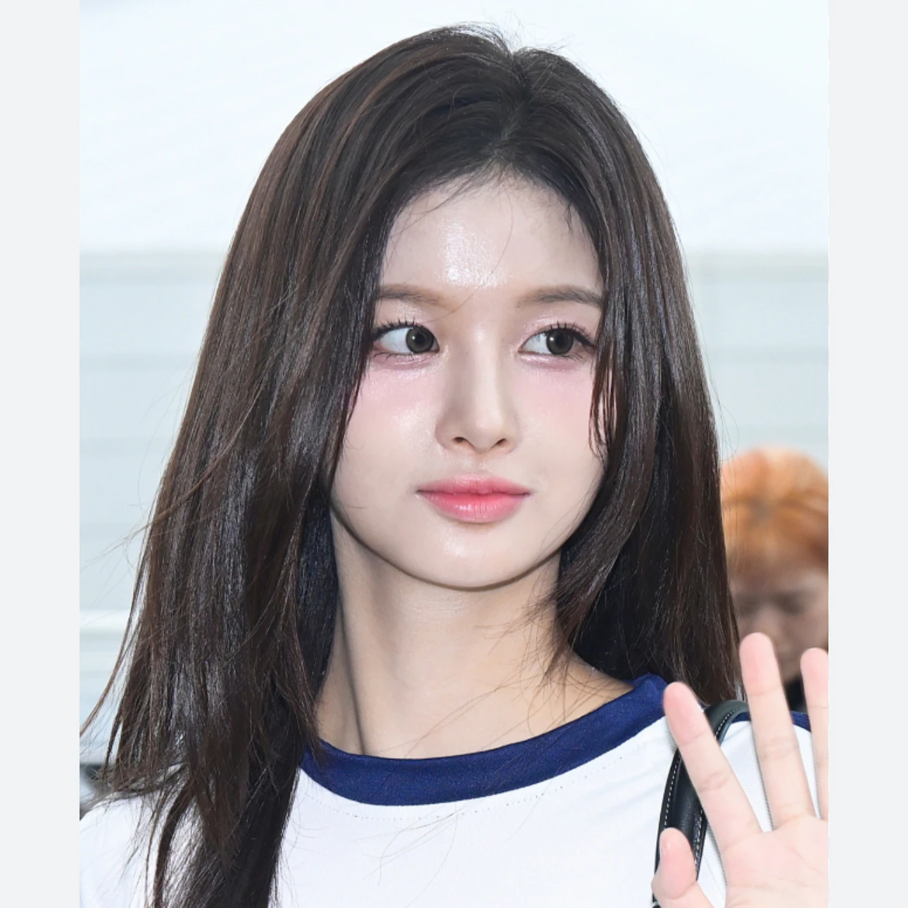 설윤