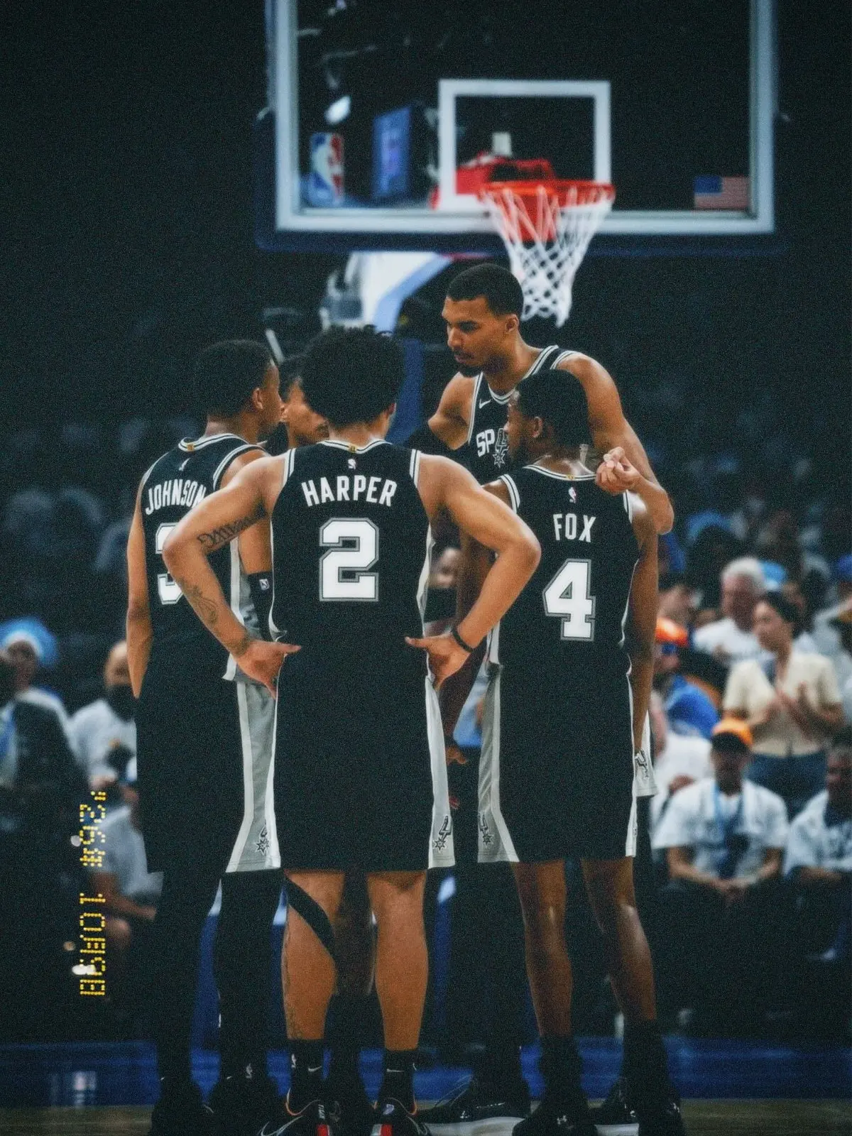 uudontknowme의 𝐓𝐡𝐞 𝐬𝐩𝐮𝐫𝐬 🖤