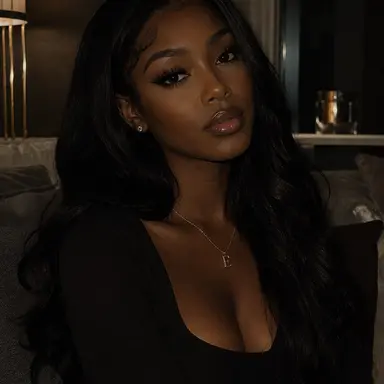 Profile image of Rosalie