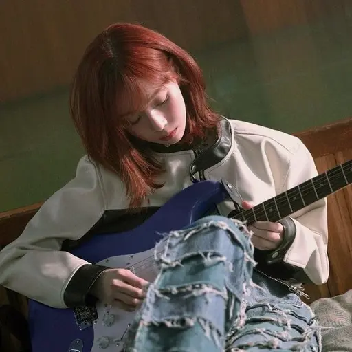 Bbinbin의 김민정