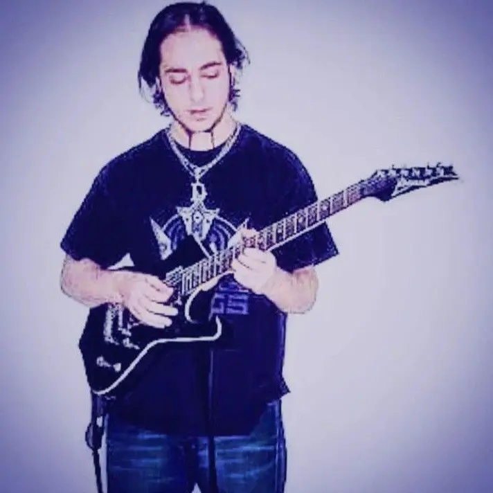 3kittyss의 Daron Malakian