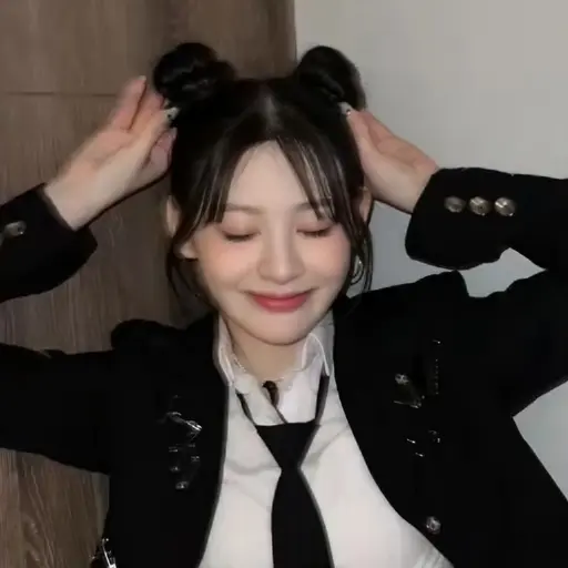 fjs34oaj의 일진녀 윤세은