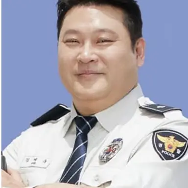 Profile image of 김대욱