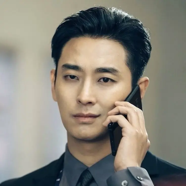 Falxl의 백강혁