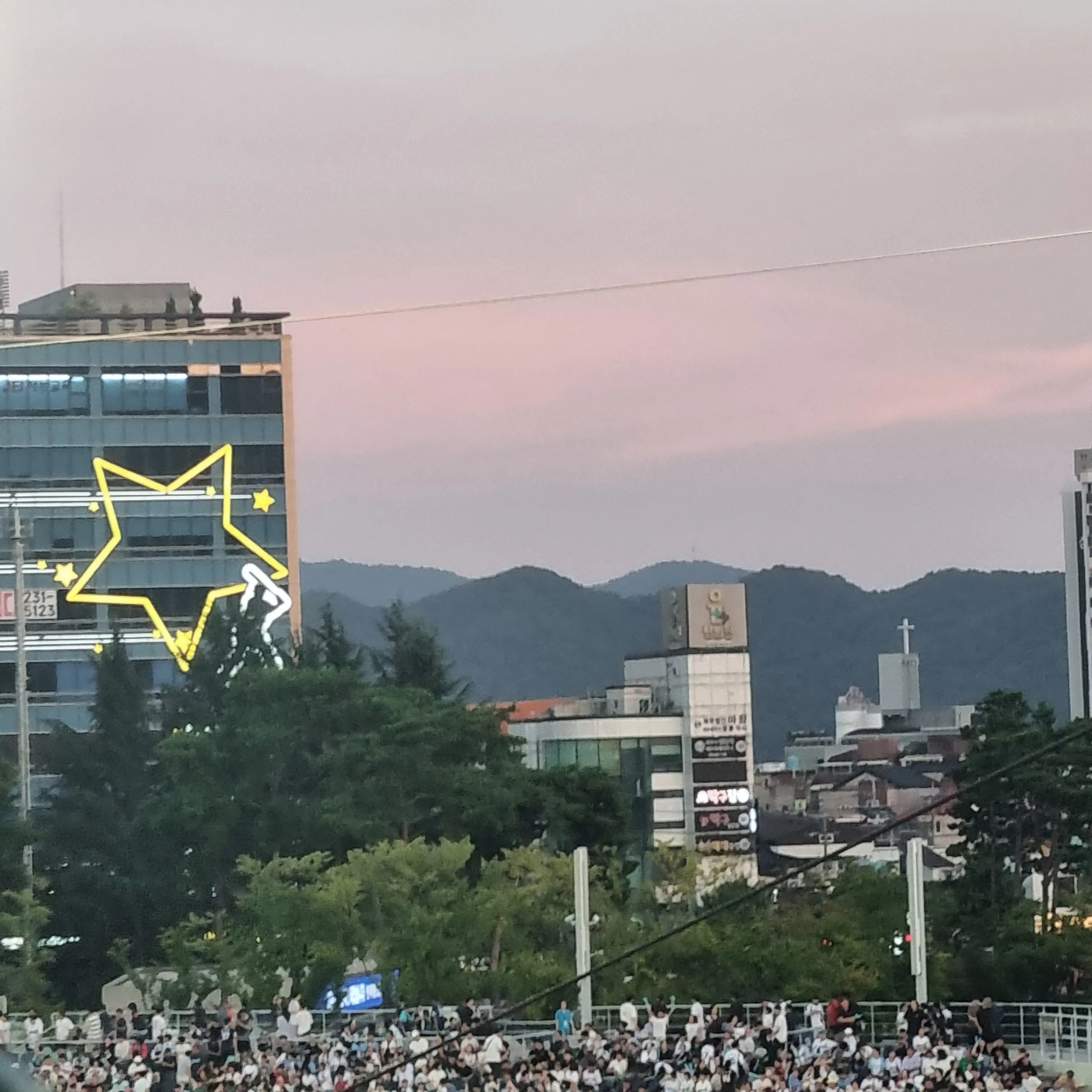 AfraidGlobe3557의 보넥도 재현 여친되기