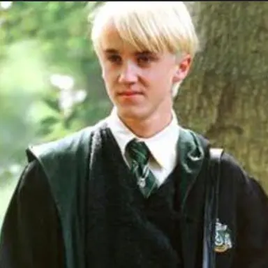 Profile image of Drako malfoy