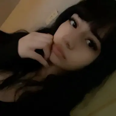 Profile image of Laura