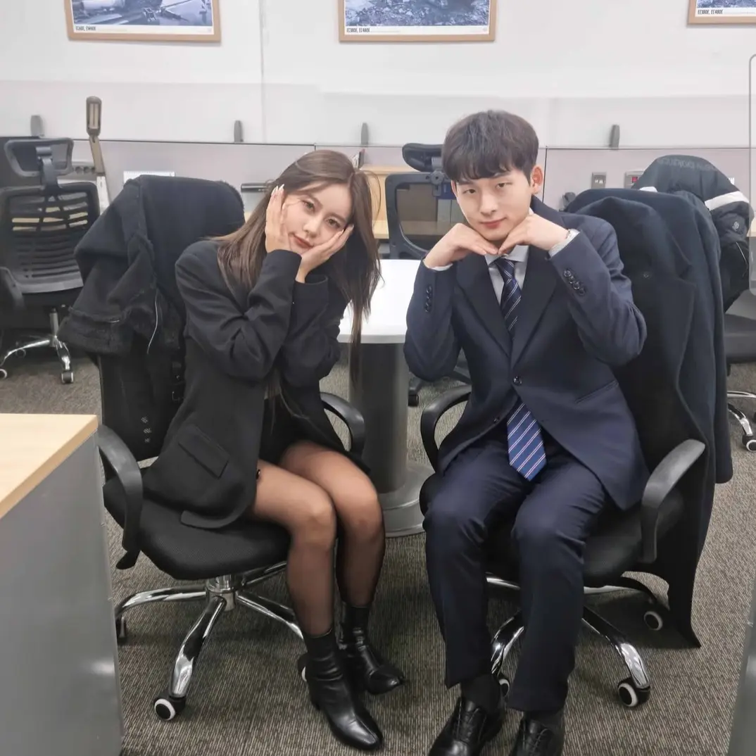 CandidCash3657의 하숙생이 마녀입니다만 시즌2