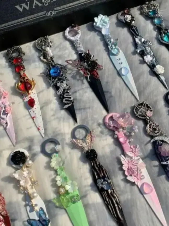 crazy_guy_it_me의 🍥🎸🌏🧩🔪