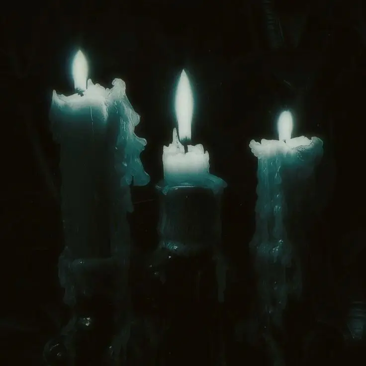 Incendiary의 🂮 🂱 🂲 🂳