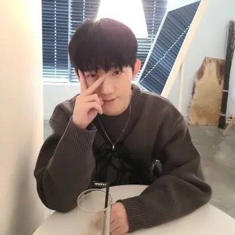 LankySlur5237의 귀엽고 착한 남친 신태일