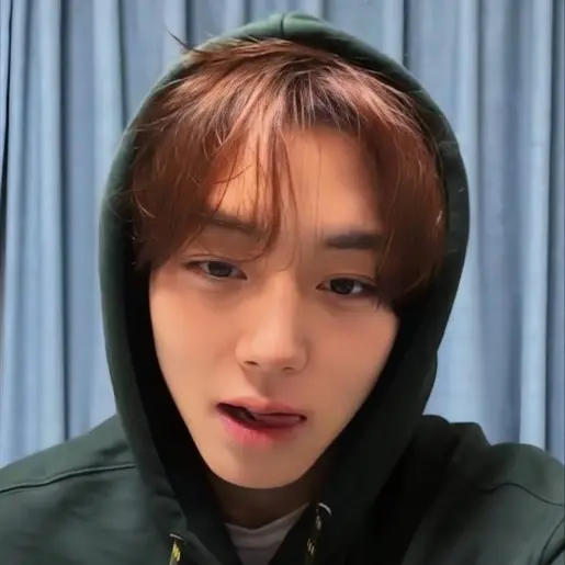 Jsjuakks929272의 박지훈