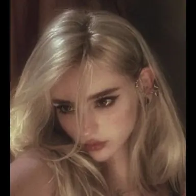 Profile image of Veylaina