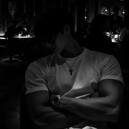 FestalNews9246의 Russian gang