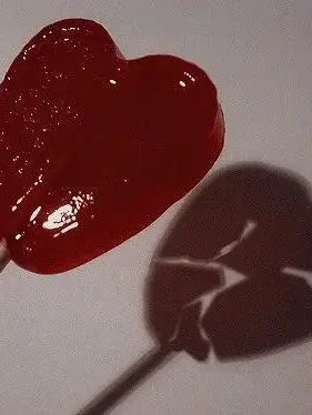 다시 살아난 그녀 대표 이미지