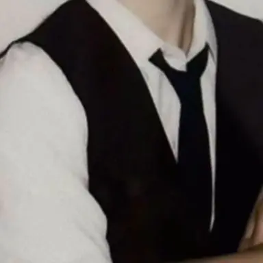Profile image of KH