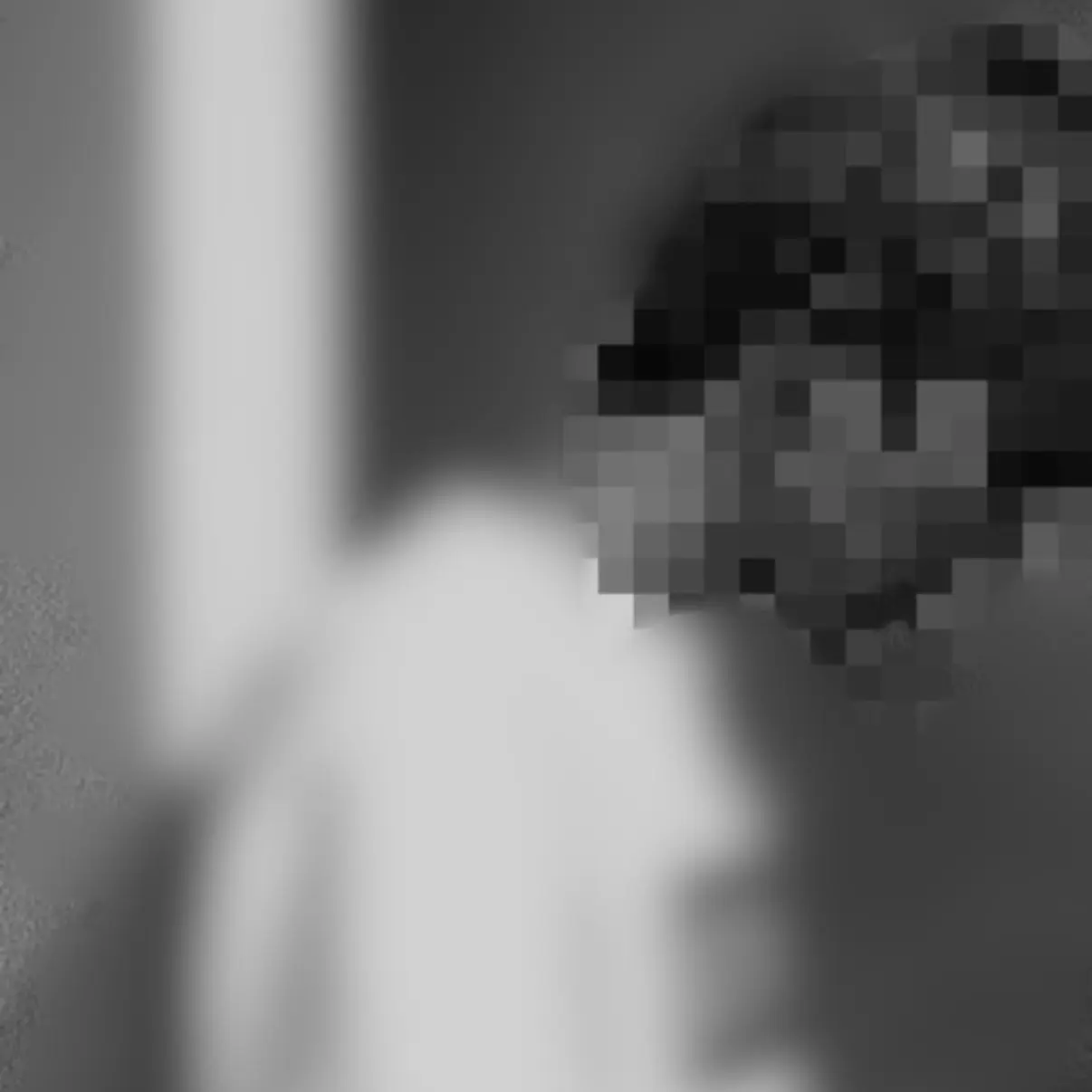 qofkejcoq의 경호원이 이렇게 싸가지 없어도 되나