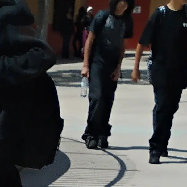 EvenCloak3052의 Caught Staring