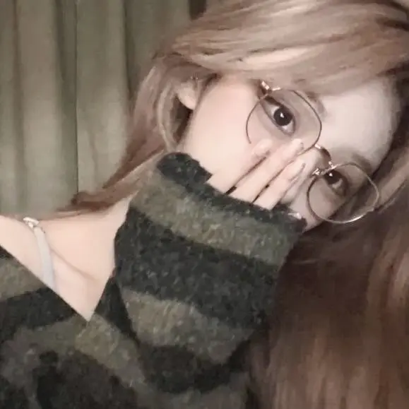 BareFern8405의 문세영