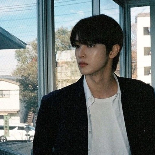 여사친이 너무 많은 정성찬