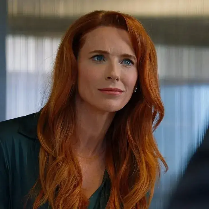 RuggedStorm0320의 Eleanor Vance