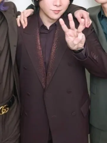 l_mga_ulu의 バンドメンバーから好かれてます .