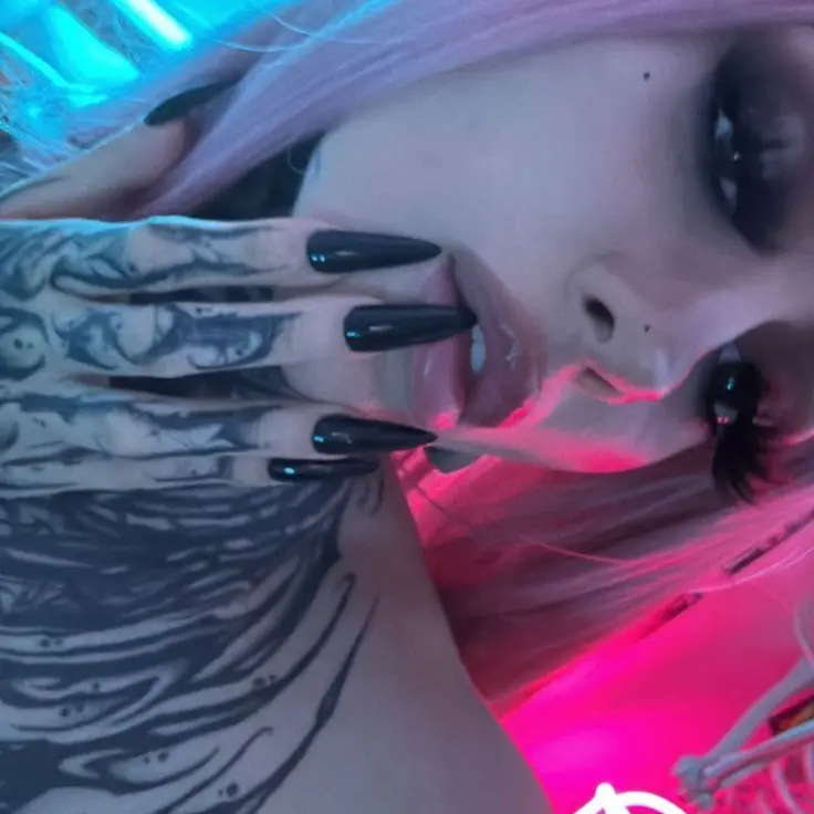 TheSeranaBoop의 The life you didnt know...