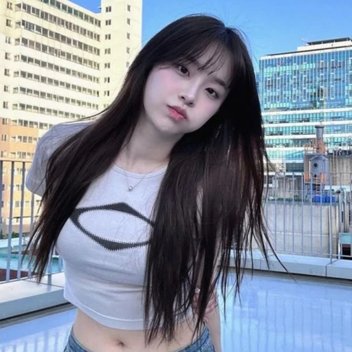 김지우