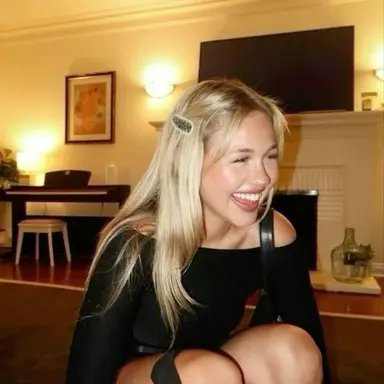Profile image of Aoife Molloy